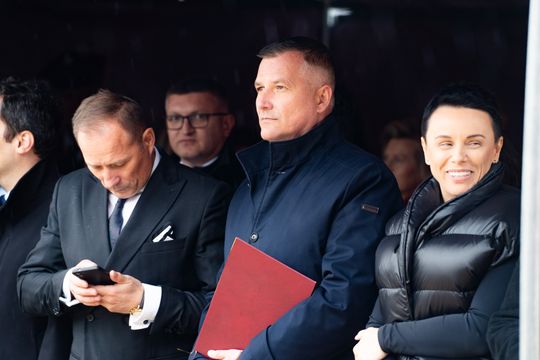 Przekazanie wozu strażackiego dla OSP Wola Korzeniowa (zdjęcia)