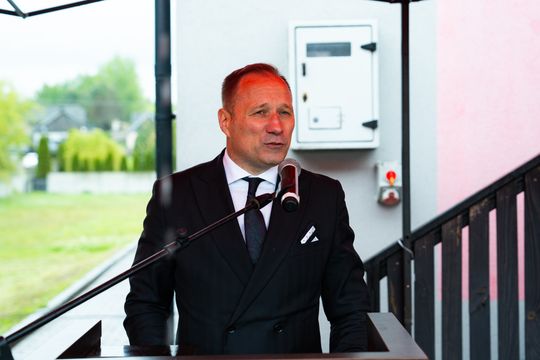 Przekazanie wozu strażackiego dla OSP Wola Korzeniowa (zdjęcia)