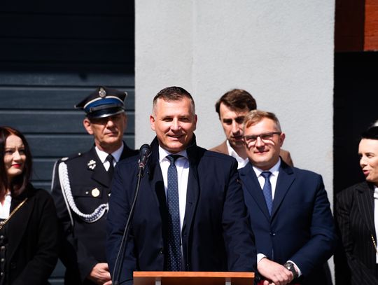 Otwarcie strażnicy oraz przekazanie sprzętu dla OSP w Janikowie (zdjęcia)