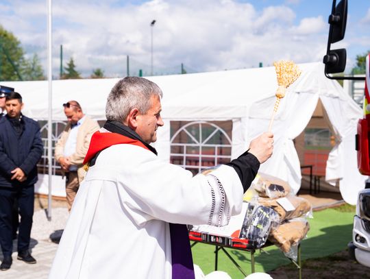 Otwarcie strażnicy oraz przekazanie sprzętu dla OSP w Janikowie (zdjęcia)