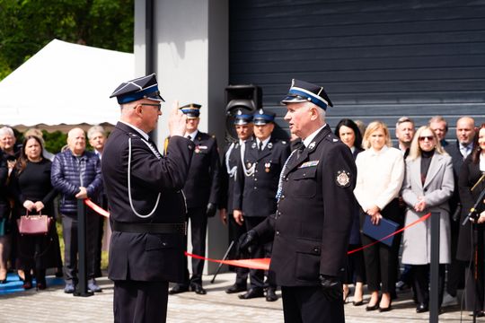 Otwarcie strażnicy oraz przekazanie sprzętu dla OSP w Janikowie (zdjęcia)