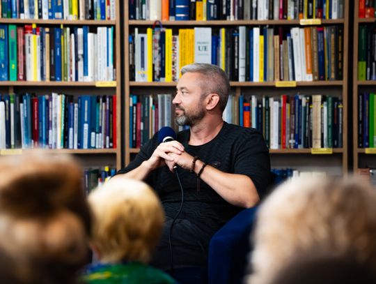 Spotkanie autorskie z Przemysławem Piotrowskim (zdjęcia)