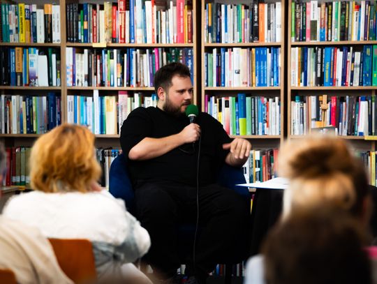 Spotkanie autorskie z Przemysławem Piotrowskim (zdjęcia)