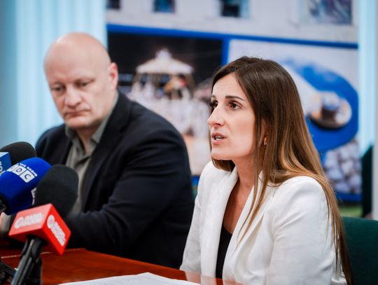 Pierwsze Ogólnomiejskie Spotkanie z Radomską Pieczą Zastępczą - konferencja (zdjęcia)