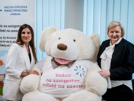 Pierwsze Ogólnomiejskie Spotkanie z Radomską Pieczą Zastępczą - konferencja (zdjęcia)