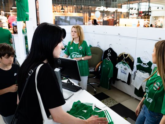 Spotkanie piłkarzy Radomiaka z kibicami w Galerii Słonecznej (zdjęcia)