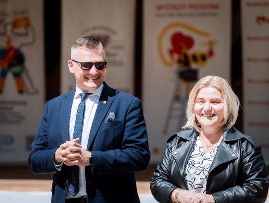 Wręczenie pucharów Mistrzostwa Pierwszej Pomocy (zdjęcia)