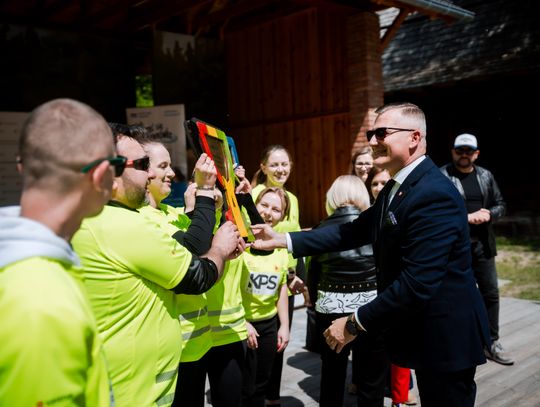 Wręczenie pucharów Mistrzostwa Pierwszej Pomocy (zdjęcia)