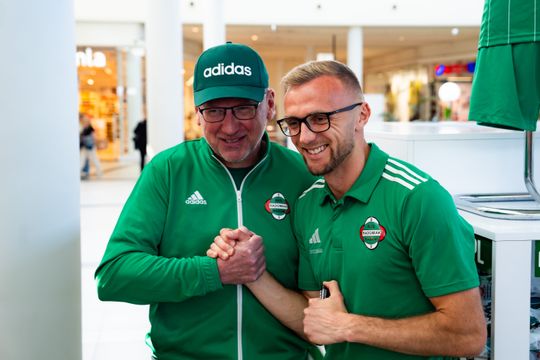 Spotkanie piłkarzy Radomiaka z kibicami w Galerii Słonecznej (zdjęcia)