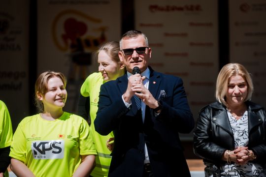 Wręczenie pucharów Mistrzostwa Pierwszej Pomocy (zdjęcia)