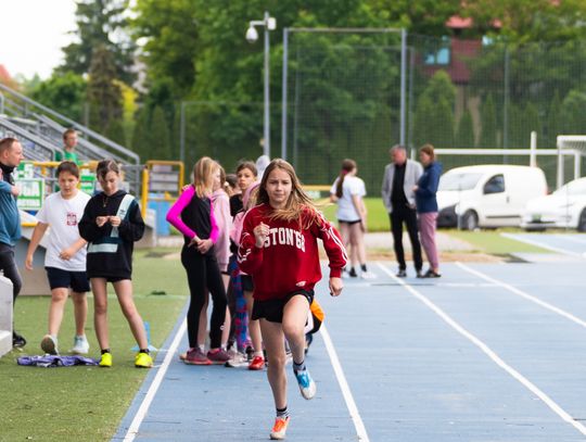 Lekkoatletyczne czwartki na MOSiRZE (zdjęcia)