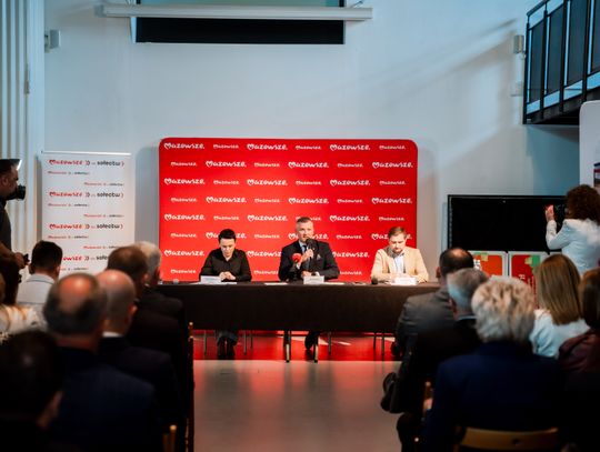 Popisanie umów w ramach programu Mazowsze dla Sołectw (zdjęcia)