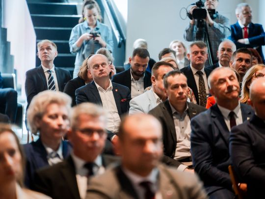 Popisanie umów w ramach programu Mazowsze dla Sołectw (zdjęcia)