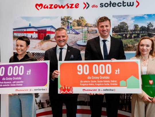 Popisanie umów w ramach programu Mazowsze dla Sołectw (zdjęcia)