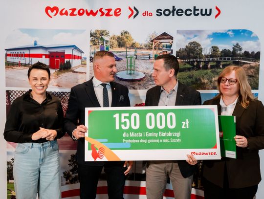 Popisanie umów w ramach programu Mazowsze dla Sołectw (zdjęcia)