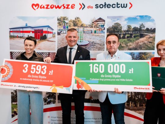 Popisanie umów w ramach programu Mazowsze dla Sołectw (zdjęcia)