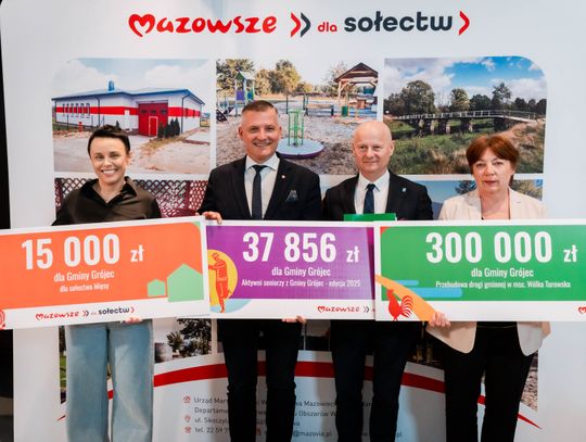 Popisanie umów w ramach programu Mazowsze dla Sołectw (zdjęcia)