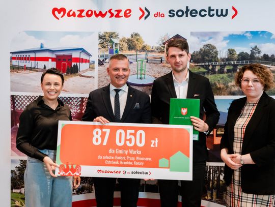 Popisanie umów w ramach programu Mazowsze dla Sołectw (zdjęcia)