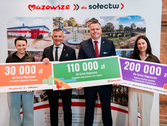 Popisanie umów w ramach programu Mazowsze dla Sołectw (zdjęcia)
