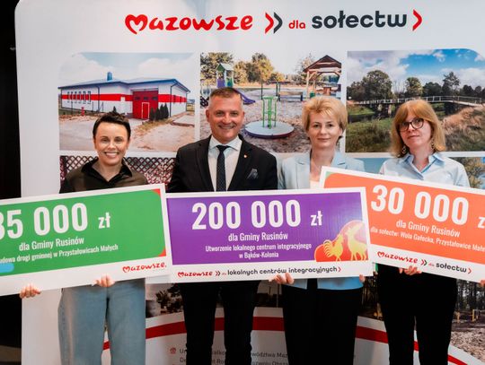 Popisanie umów w ramach programu Mazowsze dla Sołectw (zdjęcia)