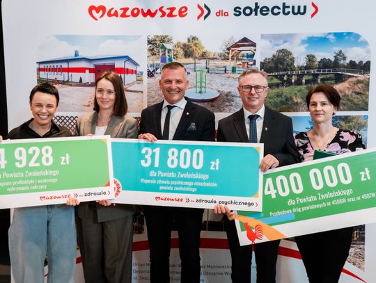 Popisanie umów w ramach programu Mazowsze dla Sołectw (zdjęcia)