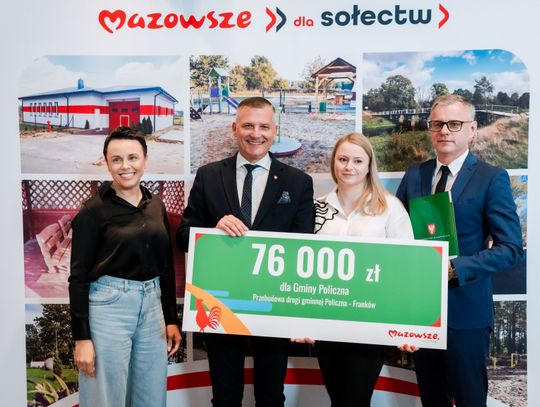 Popisanie umów w ramach programu Mazowsze dla Sołectw (zdjęcia)