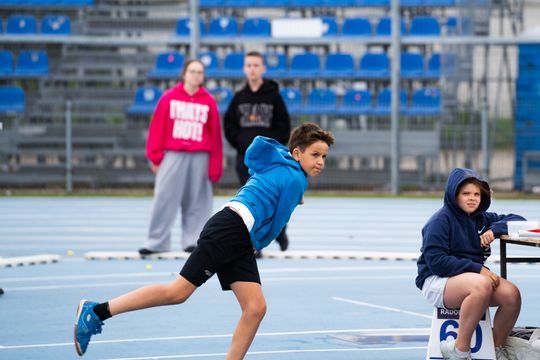 Lekkoatletyczne czwartki na MOSiRZE (zdjęcia)