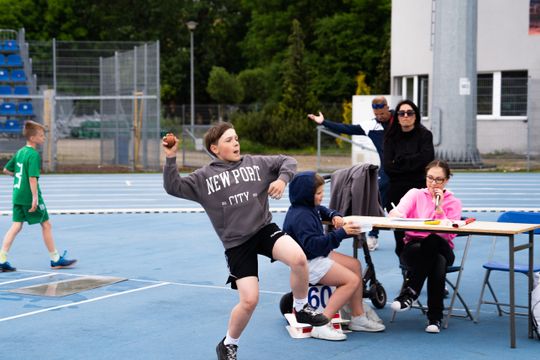 Lekkoatletyczne czwartki na MOSiRZE (zdjęcia) Lekkoatletyczne czwartki na MOSiRZE (zdjęcia)