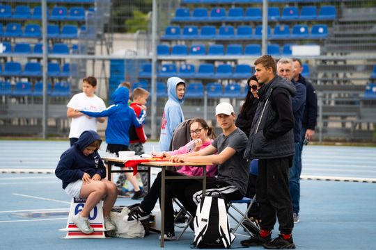 Lekkoatletyczne czwartki na MOSiRZE (zdjęcia)