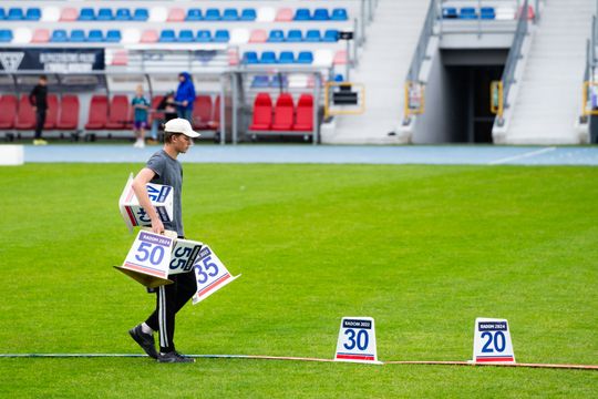 Lekkoatletyczne czwartki na MOSiRZE (zdjęcia)