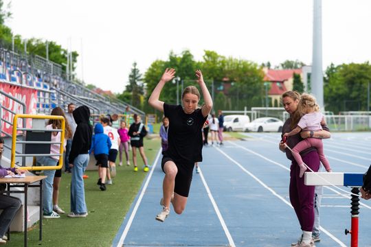 Lekkoatletyczne czwartki na MOSiRZE (zdjęcia)