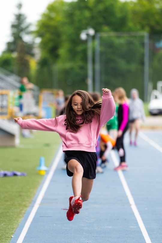 Lekkoatletyczne czwartki na MOSiRZE (zdjęcia)