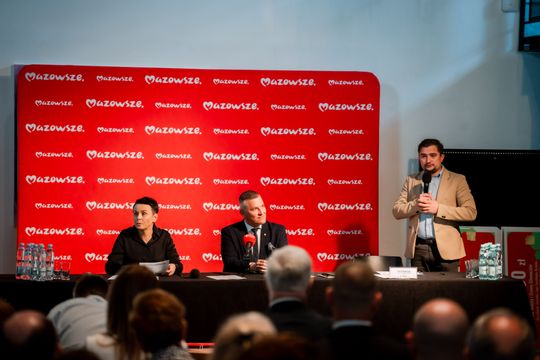 Popisanie umów w ramach programu Mazowsze dla Sołectw (zdjęcia)