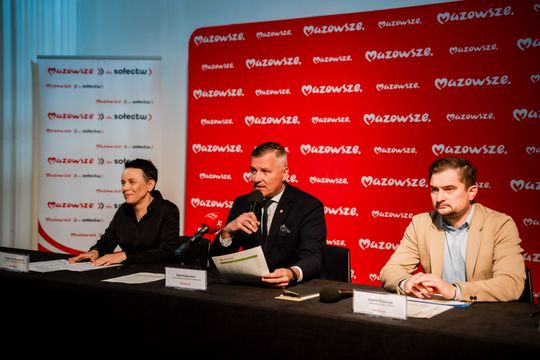Popisanie umów w ramach programu Mazowsze dla Sołectw (zdjęcia)