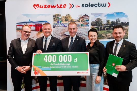 Popisanie umów w ramach programu Mazowsze dla Sołectw (zdjęcia)