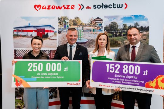 Popisanie umów w ramach programu Mazowsze dla Sołectw (zdjęcia)