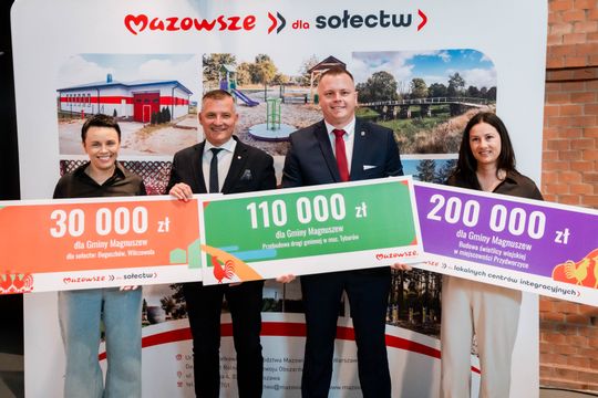 Popisanie umów w ramach programu Mazowsze dla Sołectw (zdjęcia)