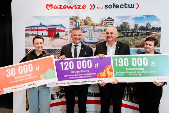 Popisanie umów w ramach programu Mazowsze dla Sołectw (zdjęcia)