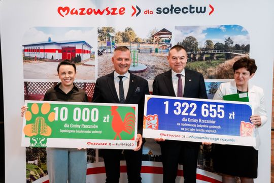 Popisanie umów w ramach programu Mazowsze dla Sołectw (zdjęcia)