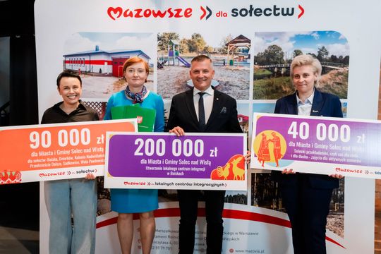 Popisanie umów w ramach programu Mazowsze dla Sołectw (zdjęcia)