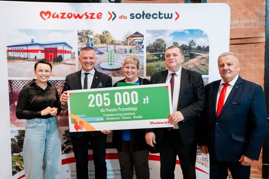 Popisanie umów w ramach programu Mazowsze dla Sołectw (zdjęcia)