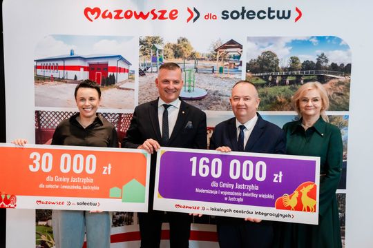 Popisanie umów w ramach programu Mazowsze dla Sołectw (zdjęcia)