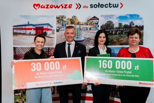 Popisanie umów w ramach programu Mazowsze dla Sołectw (zdjęcia)
