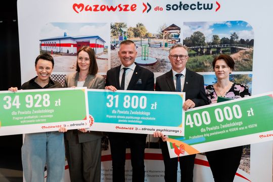Popisanie umów w ramach programu Mazowsze dla Sołectw (zdjęcia)