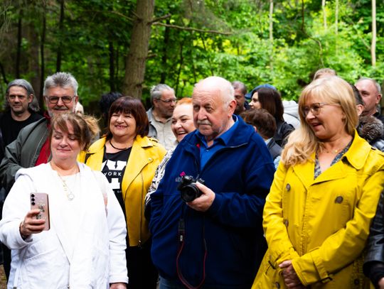 Wernisaż wystawy Michała Budzisza pt. " Trzy po trzy..." w Galerii pod Aniołem (zdjęcia)