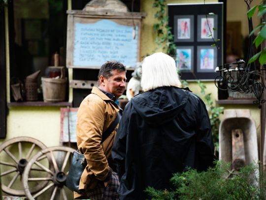 Wernisaż wystawy Michała Budzisza pt. " Trzy po trzy..." w Galerii pod Aniołem (zdjęcia)