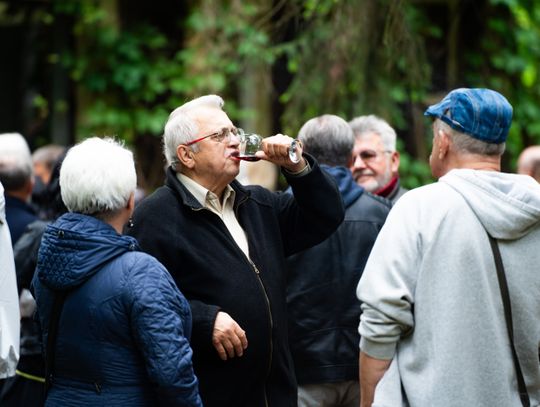 Wernisaż wystawy Michała Budzisza pt. " Trzy po trzy..." w Galerii pod Aniołem (zdjęcia)
