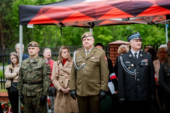 Obchody 35-lecia Światowego Związku Żołnierzy Armii Krajowej (zdjęcia) Obchody 35-lecia Światowego Związku Żołnierzy Armii Krajowej (zdjęcia)