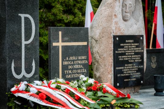 Obchody 35-lecia Światowego Związku Żołnierzy Armii Krajowej (zdjęcia)