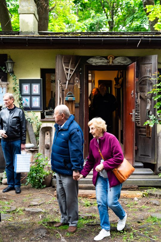 Wernisaż wystawy Michała Budzisza pt. " Trzy po trzy..." w Galerii pod Aniołem (zdjęcia) Wernisaż wystawy Michała Budzisza pt. " Trzy po trzy..." w Galerii pod Aniołem (zdjęcia)